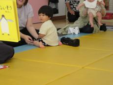 絵本の読み聞かせ1