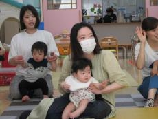 うさぎの耳のまねっこ