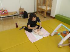 背中のマッサージ2