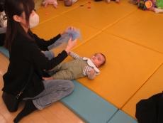 わらべうた「上から下からおおかぜこい」