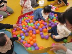 カラーボール遊び6