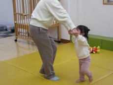 わらべ歌「なべなべそこぬけ」３