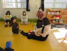 わらべ歌「うまはとしとし」1