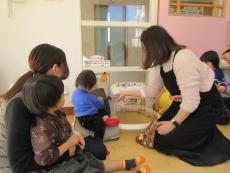 わらべ歌「ぺったらぺったん」1