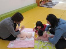 背中のマッサージ2