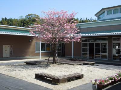 風の子保育園園内中庭